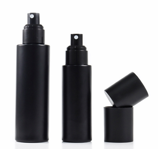 3 Black surface Spray bottle